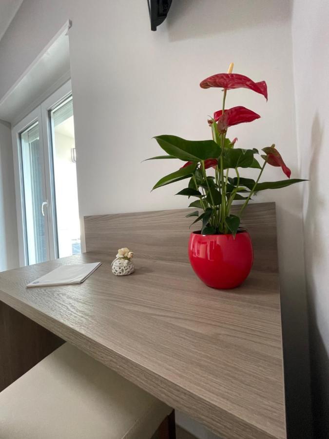 Mini B&B - Enrico Fermi Rende Extérieur photo